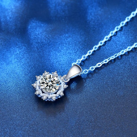Certified 1ct. t.w. Diamond Moissanite Sunflower Necklace NEW - Picture 2 of 9